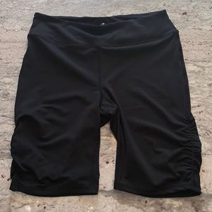 GAIAM Bike Shirts With Elasticized Side Seam Detail